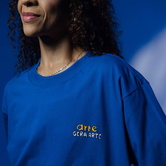 CAMISETA COLLEGE - PODIUM