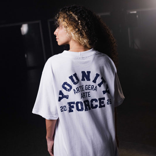 CAMISETA COLLEGE - AGA X YOUNITY FORCE